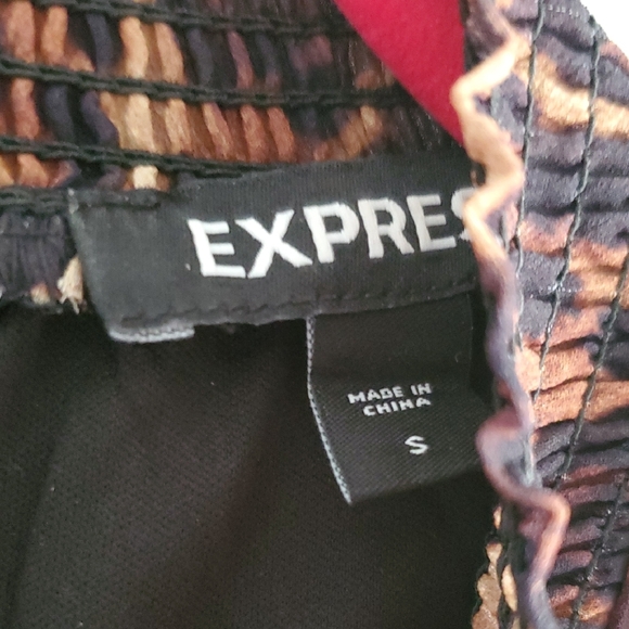 Express Animal Print Dress with Ruffles - Picture 2 of 8